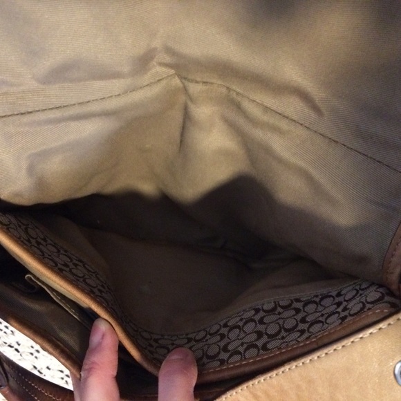 ⭐️SOLD⭐️Y2K Purse Authentic Coach Shoulder Handbag - Picture 7 of 8